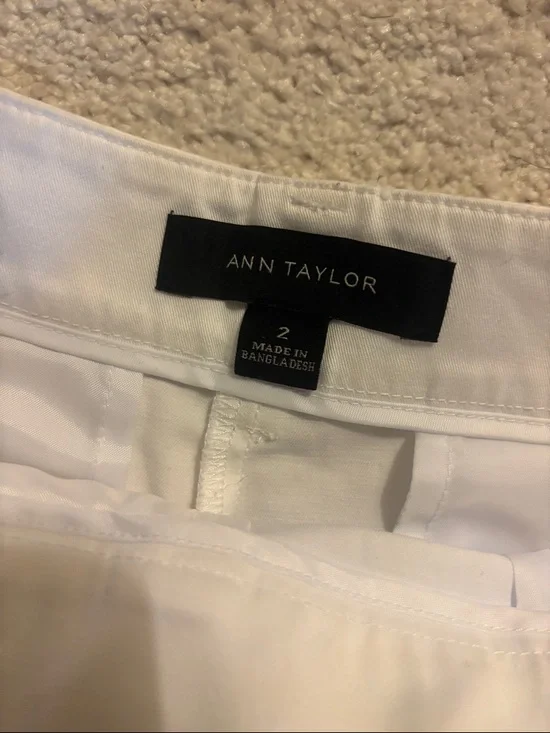 Ann Taylor White Tailored Bermuda Shorts - Picture 2 of 8